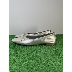 WMNS Schutz Arissa Silver Leather Ballet Flat  8.5